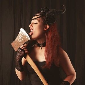 Meet your Posher, Maryse